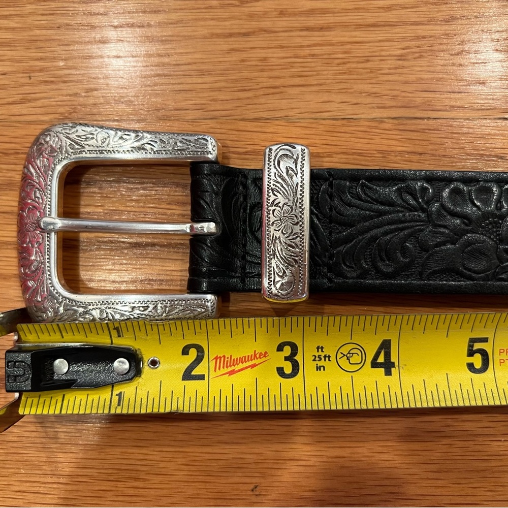 Vintage Liz Claiborne Belt